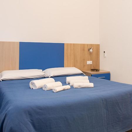 Bed & Blu Hotell La Caletta Exteriör bild