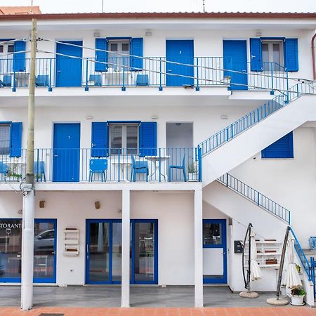 Bed & Blu Hotell La Caletta Exteriör bild