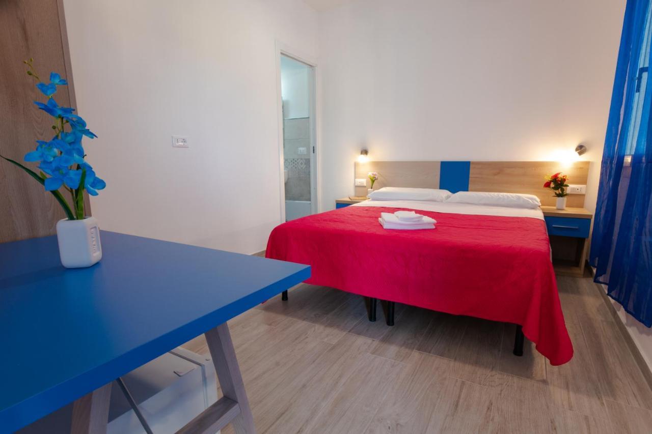 Bed & Blu Hotell La Caletta Exteriör bild