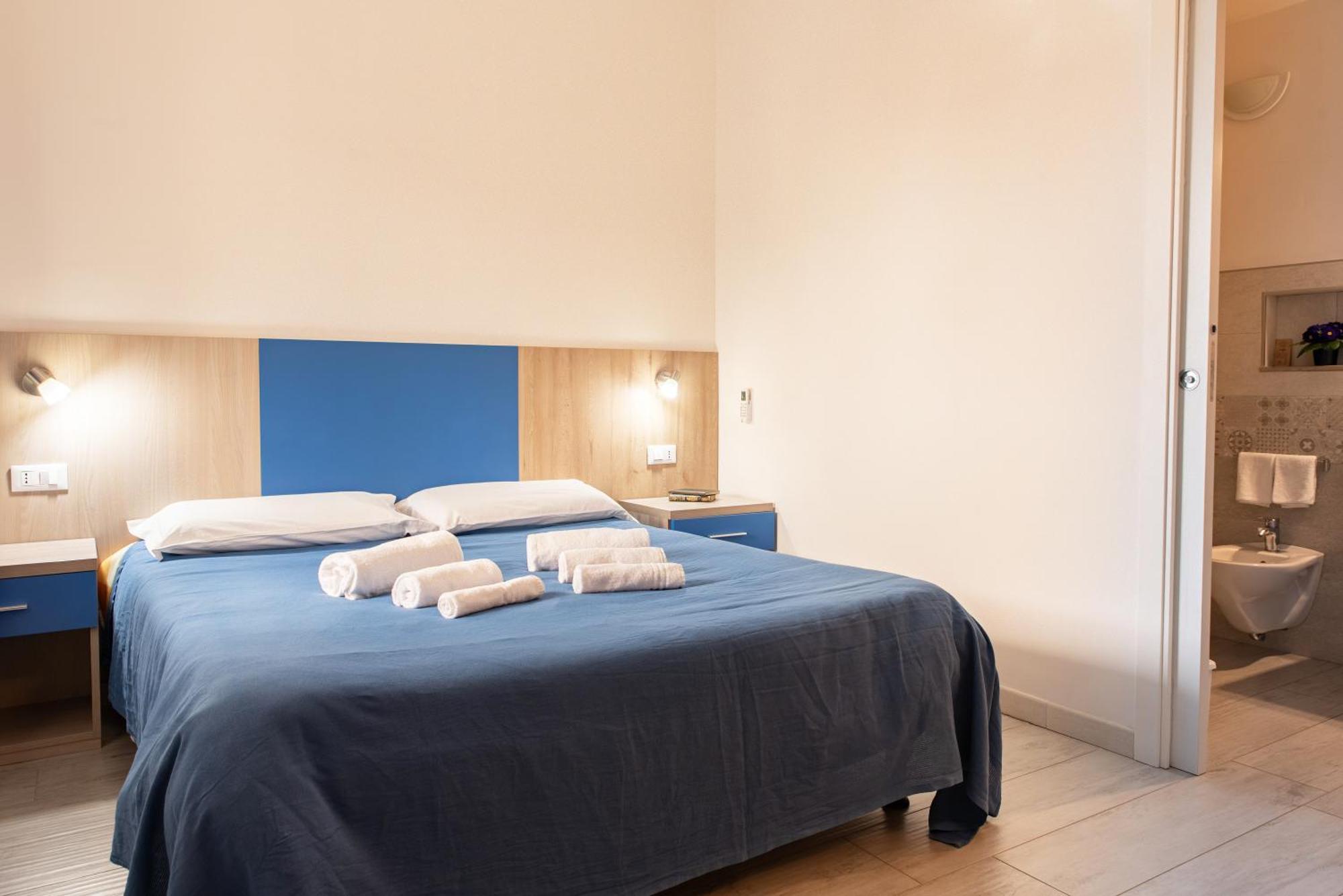 Bed & Blu Hotell La Caletta Exteriör bild
